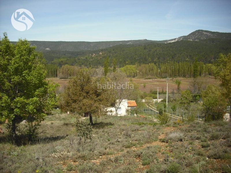 Foto cccb3b13-9f56-44d8-bf0a-1f53efdb4ee1. Finca rústica a Cañamares