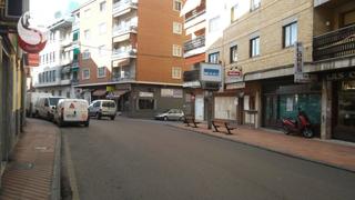 Lloguer Local Comercial a Torres de la Alameda. Local comercial en alquiler en cuenca y con 180 m2.