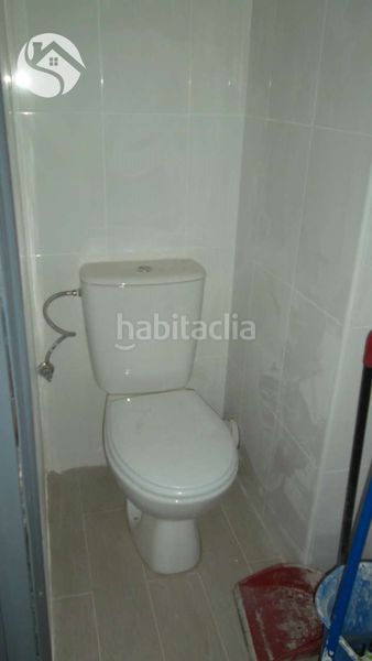 Foto e3fe6156-6431-4ad1-90e2-2fd1b7660333. Local comercial a Centro Cuenca