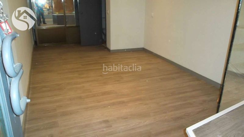 Foto f80dd2d2-920c-494e-b089-6bad537dd64c. Local comercial a Centro Cuenca