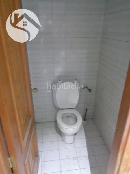 Foto a6cdbb7c-e1c1-48a7-a544-fd03c1d6069c. Alquiler local comercial Centro en Centro Cuenca
