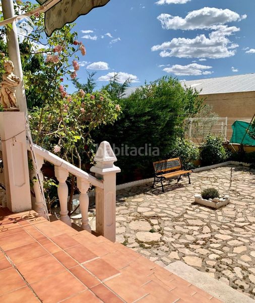 Foto ce6d2da6-5a6d-4747-ae9b-984199b40243. Xalet amb calefacció aparcament piscina a Arcas del Villar