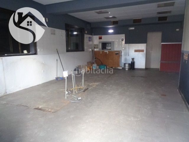 Foto 489b7a50-a53a-472c-ae75-0a38c7133214. Lloguer local comercial a Centro Cuenca
