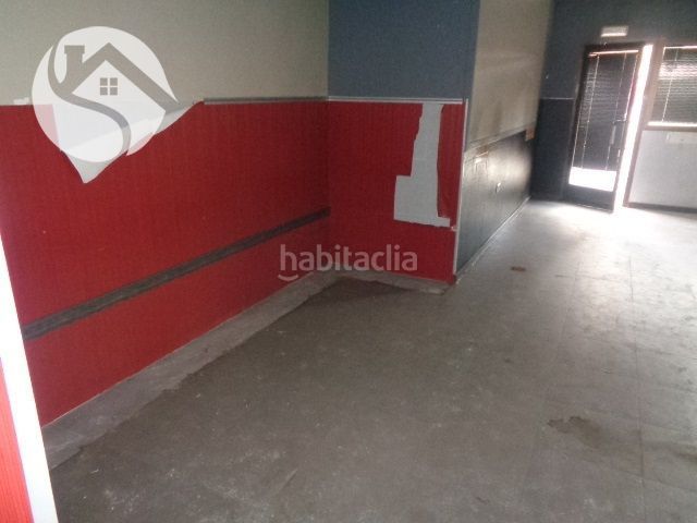 Foto aa76357a-90d5-4fb1-b71d-fff50119c38a. Lloguer local comercial a Centro Cuenca
