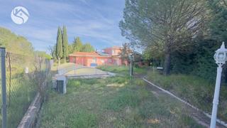 Casa adossada en Villar de Olalla. Villar de olalla  urb. las pernalosas club de golf