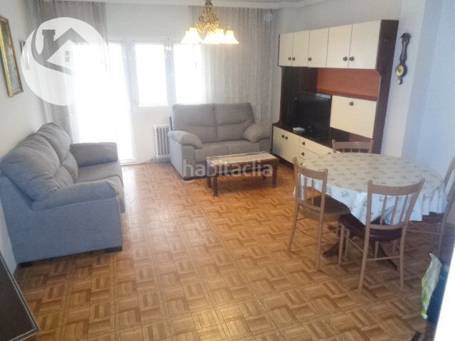 Foto 9a901833-3c3e-4798-b842-f9da8aef0f75. Rent flat with heating in Centro Cuenca