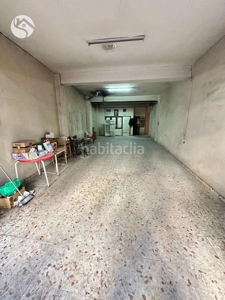 Foto c47f0acb-9de7-4d6f-b45c-c3d762835b54. Local comercial a Centro Cuenca