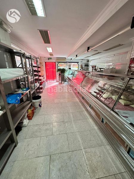 Foto 2b9bcbec-7315-480e-9280-f8820e4dc450. Local comercial a Alameda Cuenca