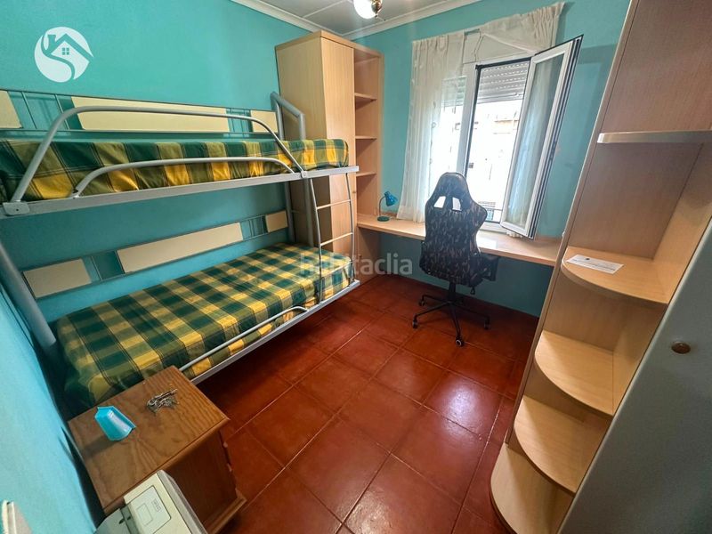 Foto bf514a0d-392e-4453-a955-3954857855a2. Lloguer pis amb aparcament a Centro Cuenca
