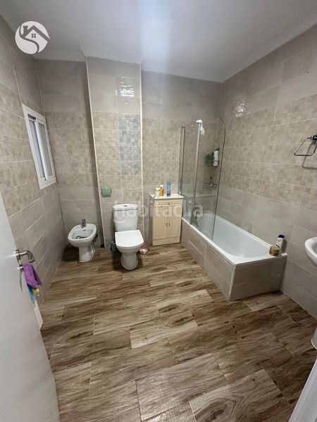 Foto 07c1f59d-dd35-486a-8408-b1ff578c5b1c. Rent flat with heating in Centro Cuenca