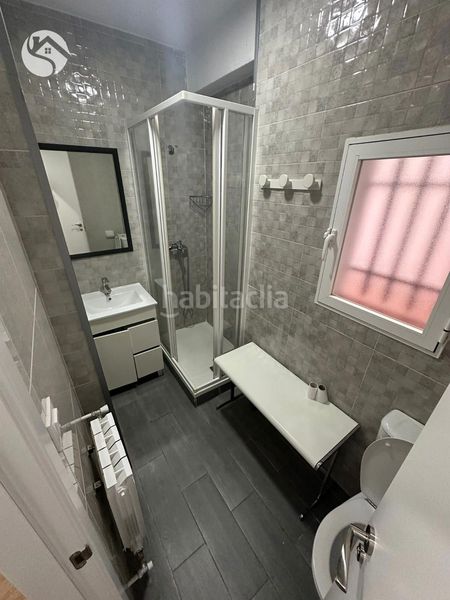 Foto b789ddc9-4636-4c6c-aee4-903057b3ff02. Rent flat with heating in Centro Cuenca