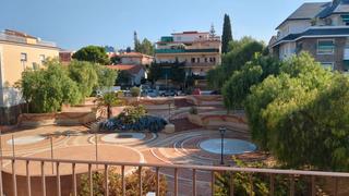 Location Appartement  Passeig del canal. Pis 3 habitacions reformat. tranquil. no mascotes.