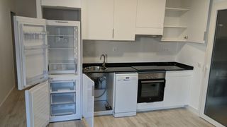 Miete Etagenwohnung  Carrer de severo ochoa. Bonito piso soleado 3 habitaciones