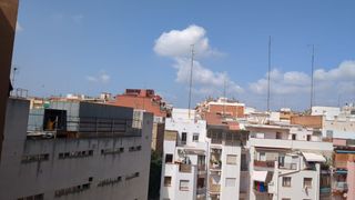 Affitto Appartamento  Carrer de severo ochoa. Piso 3 habitaciones. reformado integramente.