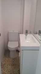 Affitto Appartamento  Carrer de severo ochoa. Piso 3 habitaciones. alto y tranquilo.