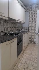 Lloguer Pis  Carrer de severo ochoa. Piso 3 habitaciones. alto y tranquilo.
