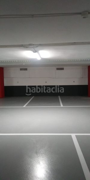 Foto a965f86f-2cd6-4de7-ac39-bca5e29366bf. Rent car parking in carrer de la diputació 279 in Barcelona