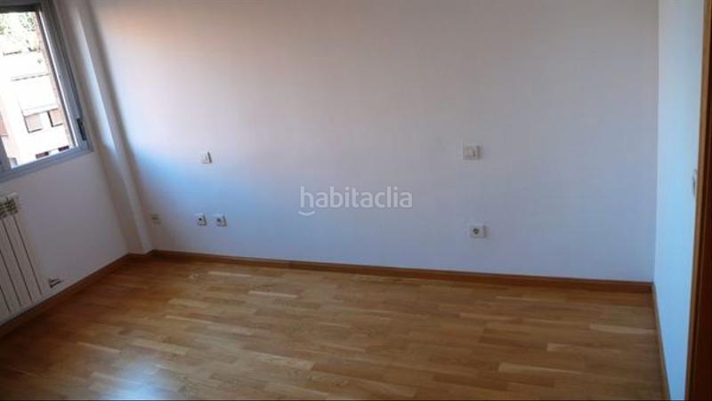 Foto 95e55d30-fe3a-4d75-861d-95fe8936d19f. Appartamento con riscaldamento parcheggio piscina in Zaragoza