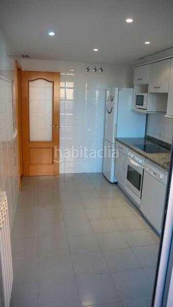 Foto b82dd62a-8f78-4726-ac7d-b8daebbcc94d. Appartamento con riscaldamento parcheggio piscina in Zaragoza