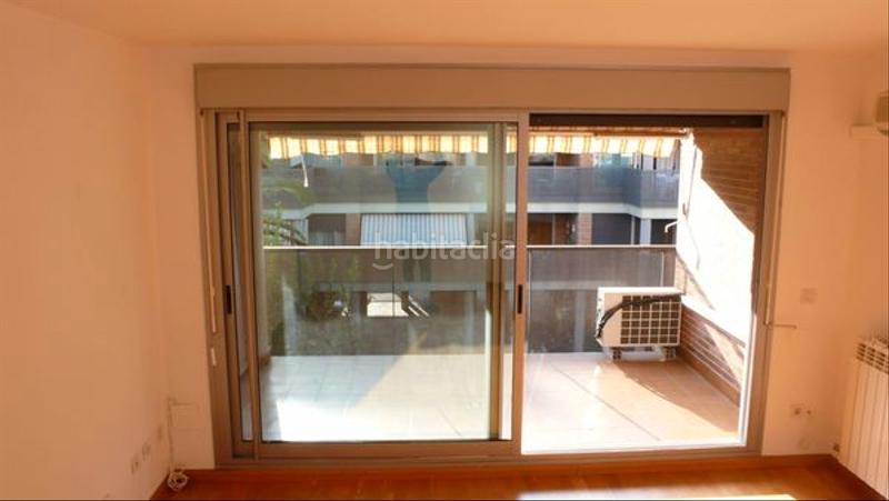 Foto bc8f3ac1-bb90-4772-9c74-ba67b52a3c79. Appartamento con riscaldamento parcheggio piscina in Zaragoza