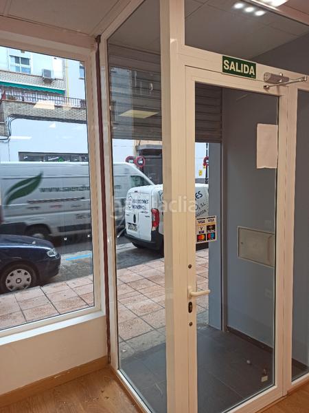 Foto d30aede4-8b7c-45b5-ae2b-a1d25237110a. Lloguer local comercial a calle de santa inés n11 a Zaragoza