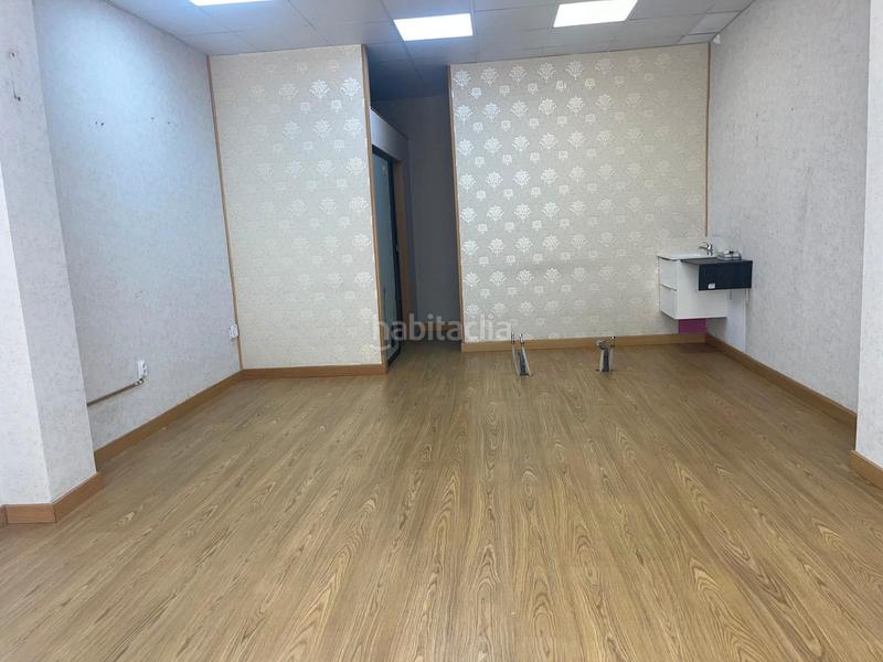 Foto f6fef1f7-d487-45b2-afdf-0a483fd63c50. Lloguer local comercial a calle de santa inés n11 a Zaragoza