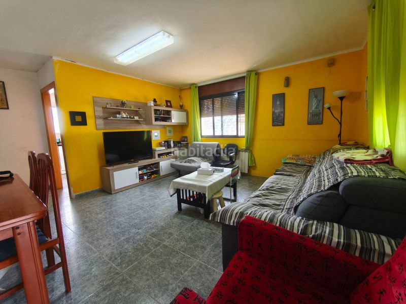 Foto 96a4125a-b71a-4ef2-8fb2-d533f04560ad. Casa amb aparcament piscina a Albinyana