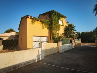 Chalet in Creixell
