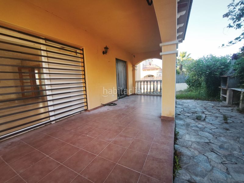 Foto 227fb524-0d0b-4736-a6df-4f9f8dbeaae2. Xalet amb aparcament piscina a Creixell