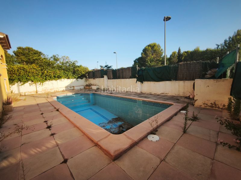 Foto 8ef5209c-67dc-4428-95aa-c314138e9bfe. Xalet amb aparcament piscina a Creixell