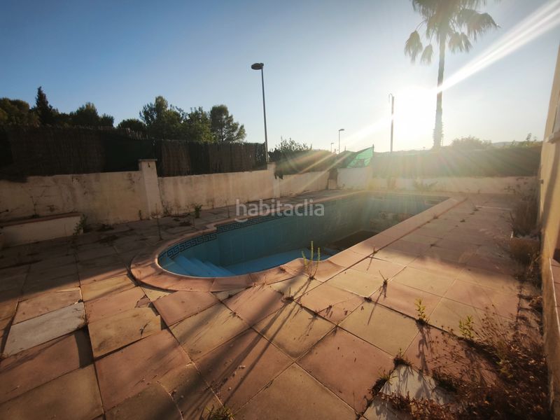 Foto c9d659f9-baaf-41b1-ab7a-b110d8d782d9. Xalet amb aparcament piscina a Creixell