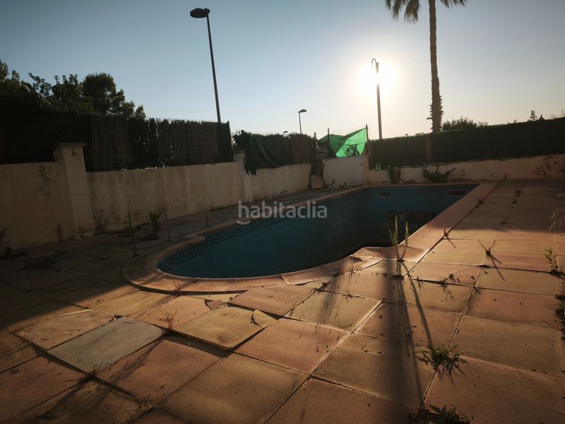 Foto d57daec1-24fc-4533-8ce1-833992b6d210. Xalet amb aparcament piscina a Creixell