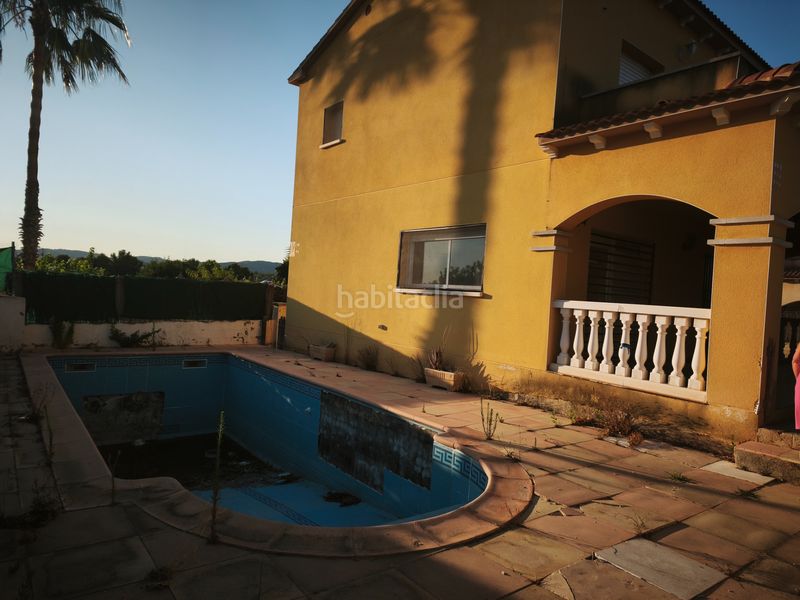 Foto f6781548-5bee-4032-83b3-d85d9905282d. Xalet amb aparcament piscina a Creixell