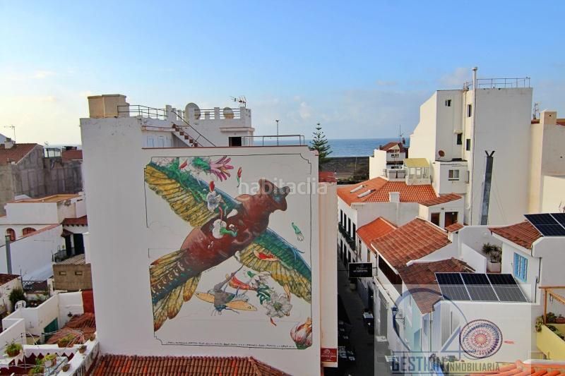 Foto 598f2262-60c6-4286-9062-53a0e64a3de8. Àtic a Playa Jardín Puerto de la Cruz