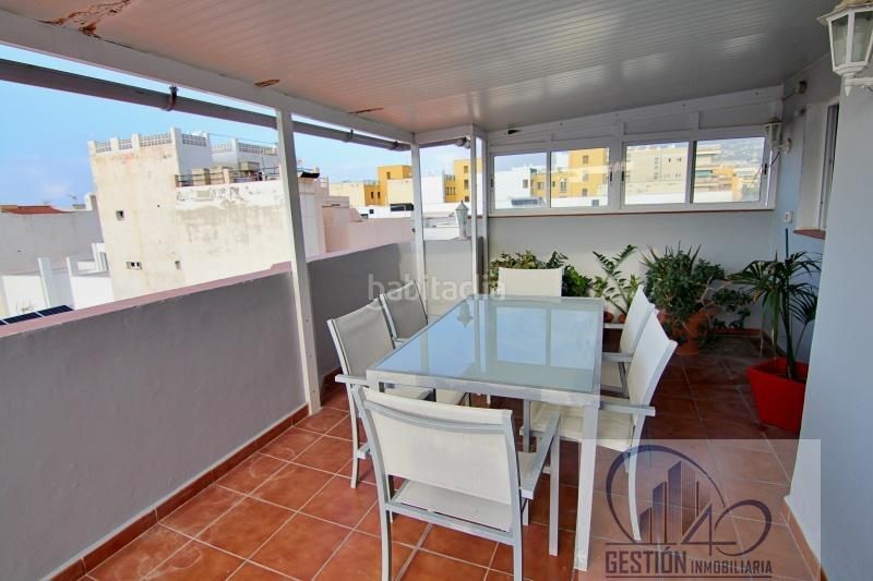 Foto 9ee50376-c15a-45b6-ba8c-e21cddbd8465. Àtic a Playa Jardín Puerto de la Cruz