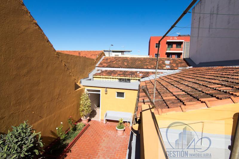Foto bc6bac50-3e24-4e1d-acff-924a5ff7ba61. Maison dans Centro Orotava (La)