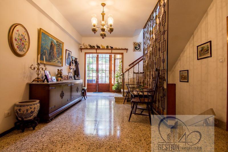 Foto 0b7ca907-6713-4b88-9a6b-07c9e75ea9b0. Chalet in Centro Orotava (La)