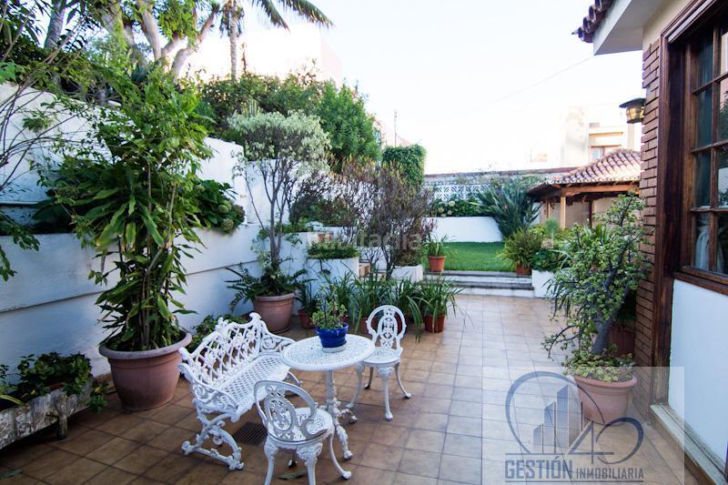 Foto 176ea93f-1485-4d40-a3b1-571d81f43e47. Chalet in Centro Orotava (La)