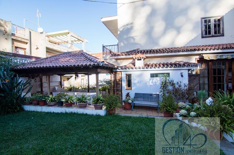 Foto 5011fd1f-b59a-4d8a-a975-19b745fdfcb9. Chalet in Centro Orotava (La)