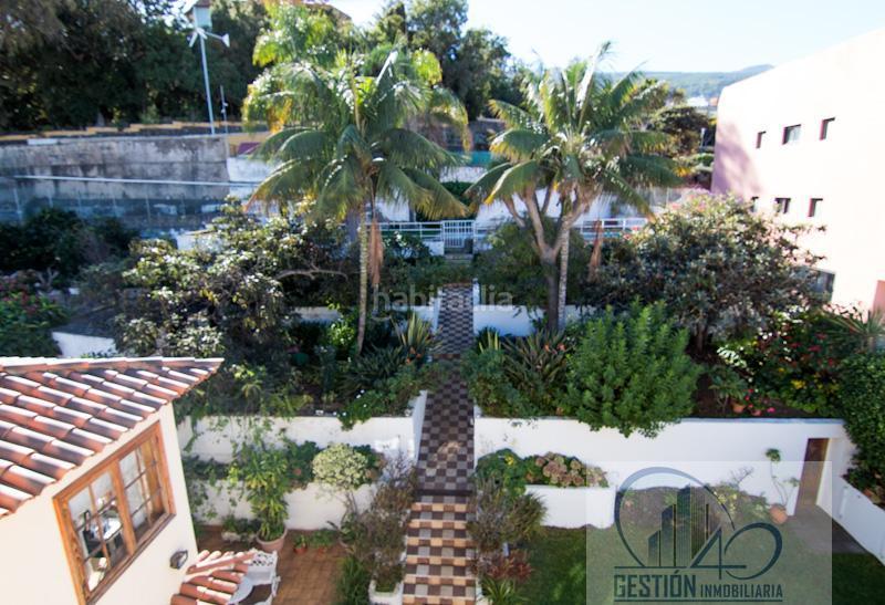 Foto 68e70225-26bd-466a-88ca-8aab3fd1485e. Chalet in Centro Orotava (La)