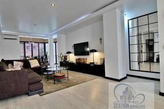 Flat in La Salle - Cuatro Torres