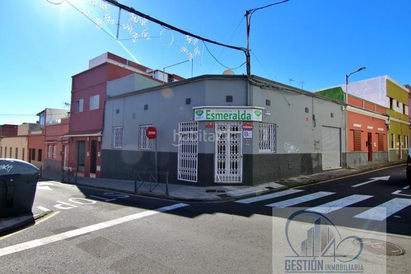Foto f46d9f9a-a352-49fa-9caf-2f6f0869b6ea. Casa a La Laguna San Cristóbal de La Laguna