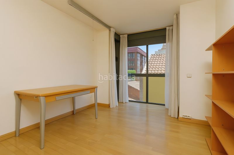 Foto a5281ec2-0379-4bbd-a241-08adebeb755c. Duplex con riscaldamento parcheggio piscina in Colina Madrid