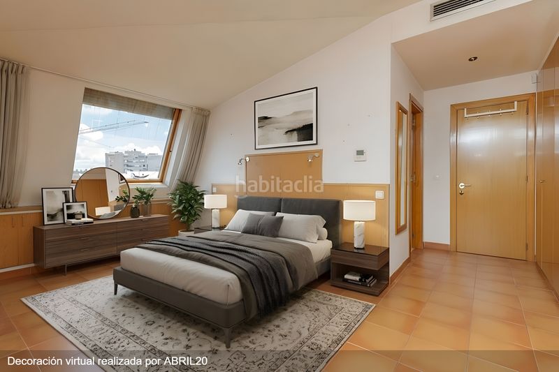 Foto a6cbafe3-26b1-49e1-83f7-8d74ae5a0c72. Duplex con riscaldamento parcheggio piscina in Colina Madrid