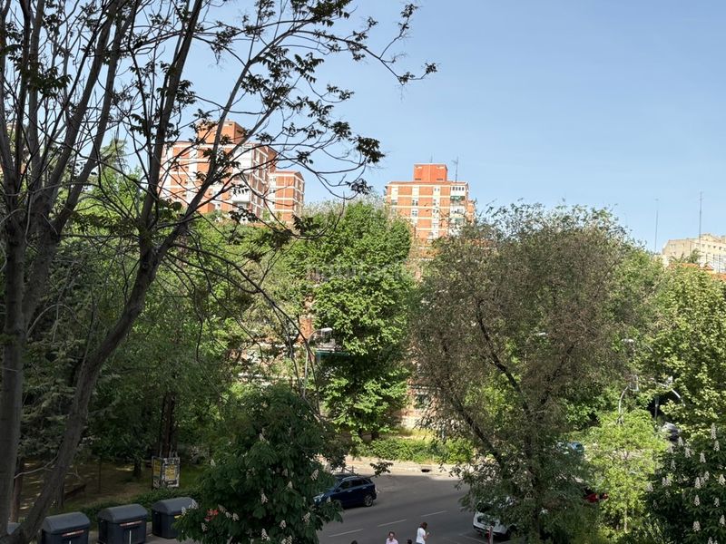 Foto c0f17358-5b1b-4118-ac06-456a58e58e84. Pis amb calefacció aparcament piscina a San Juan Bautista Madrid