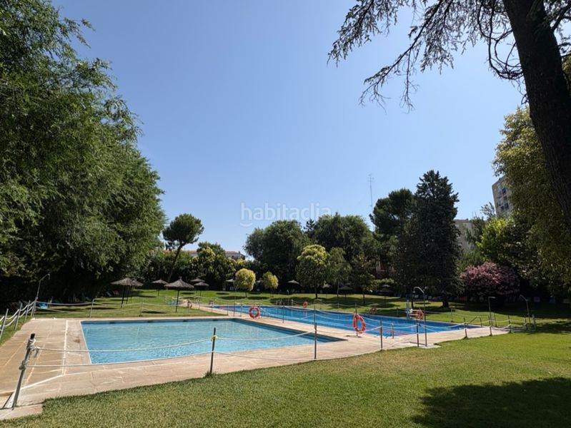 Foto ed121e59-cfaf-4248-a622-99a97c83303b. Pis amb calefacció aparcament piscina a San Juan Bautista Madrid