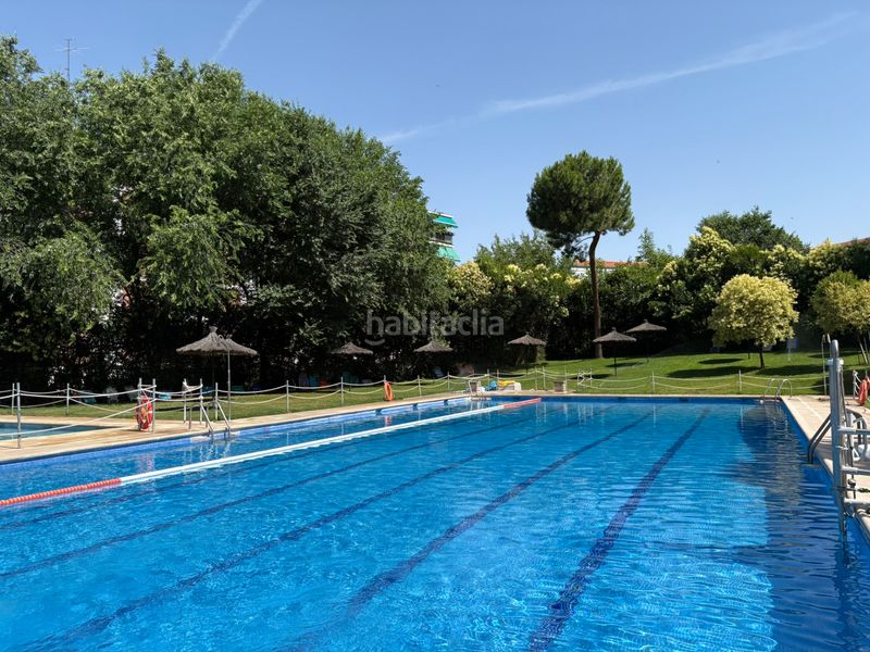 Foto bc12ffa5-788d-4c15-b098-f27e302aa3e9. Piso en San Juan Bautista Madrid