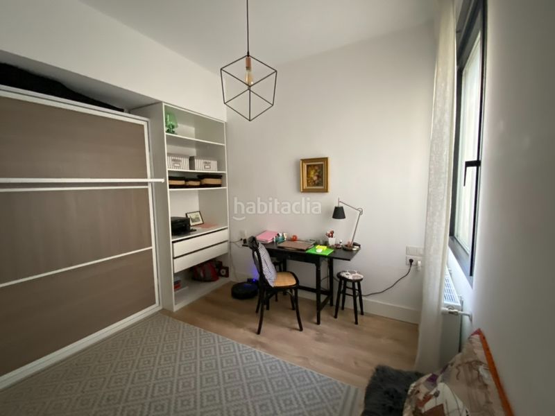 Foto a0f5752e-4abb-49ce-8335-c54b7c36abde. Lloguer pis amb xemeneia a Palacio Madrid