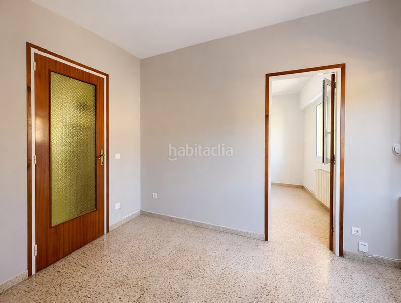Foto b7c9d10b-08e6-48c5-b01b-930be30a0a34. Piso en Putget - Farró Barcelona