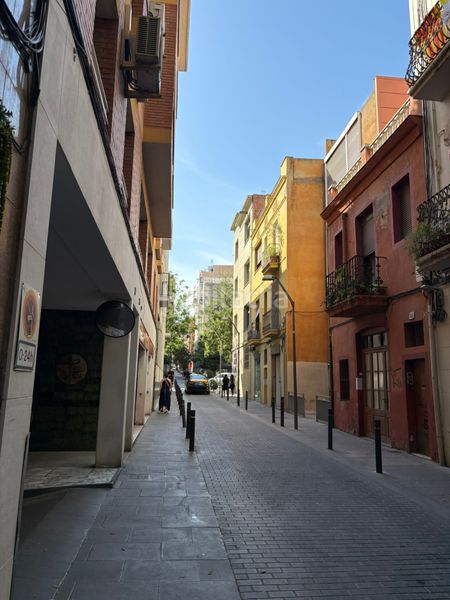 Foto d9f52db2-0f13-4259-9a70-d73859493c45. Piso en Putget - Farró Barcelona